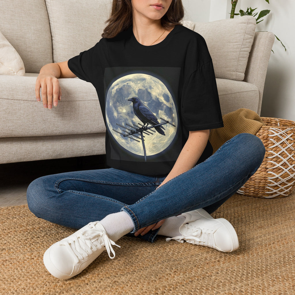 Crow on Antenna | Unisex T-Shirt